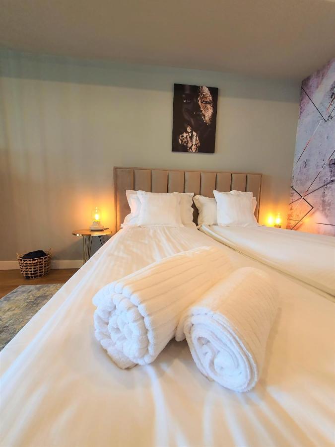 Eriss Studio Suite - Ozone Building Apartment Cluj-Napoca Eksteriør bilde