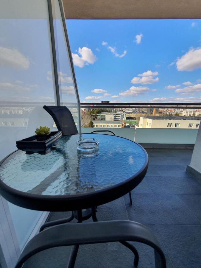 Eriss Studio Suite - Ozone Building Apartment Cluj-Napoca Eksteriør bilde