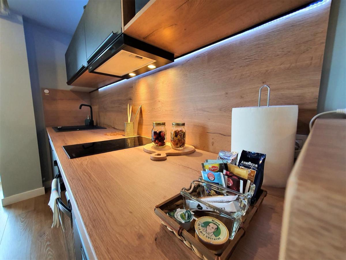 Eriss Studio Suite - Ozone Building Apartment Cluj-Napoca Eksteriør bilde