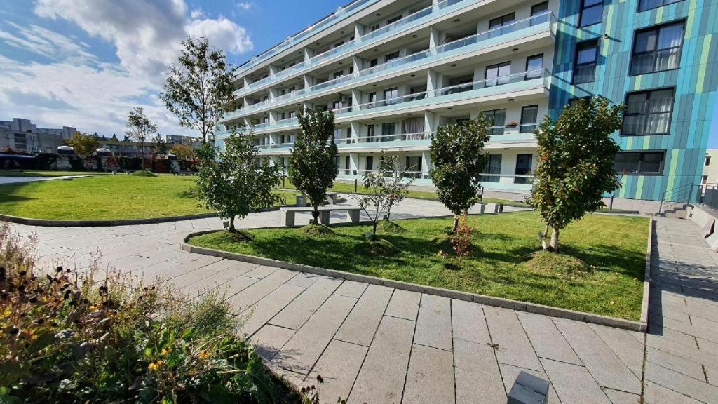 Eriss Studio Suite - Ozone Building Apartment Cluj-Napoca Eksteriør bilde